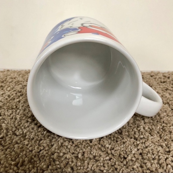 Porcelain Christmas Santa Coffee & Tea Mug - Picture 3 of 7